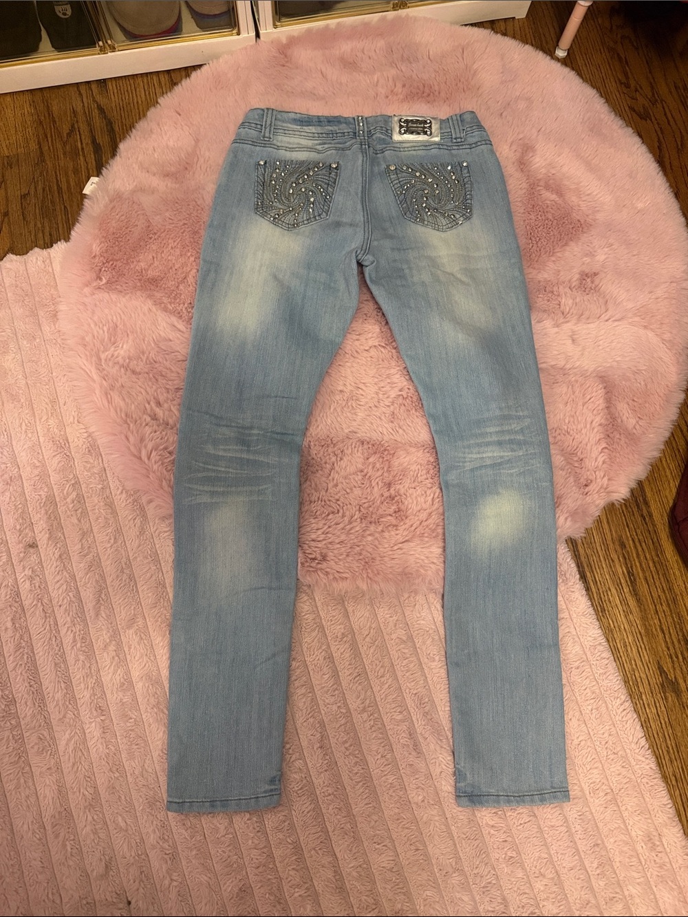 Light Blue Skinny Jeans with Embellished Back Pockets - Women
